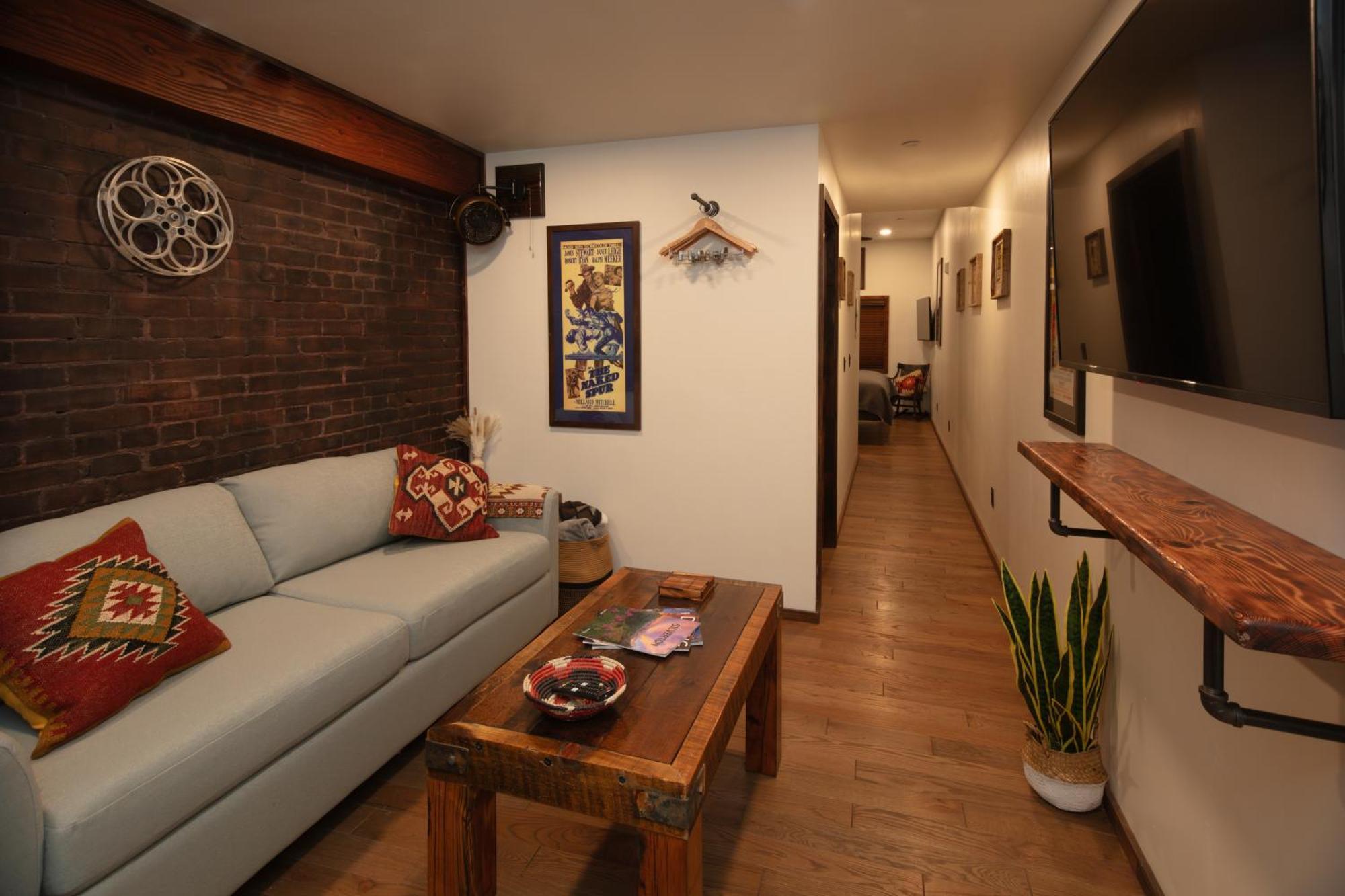 The Frenchman Suites Silverton Extérieur photo